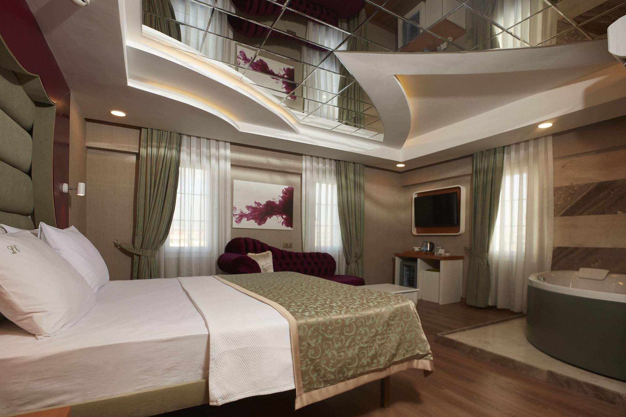 Life Corner 4* İzmir